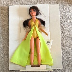 Tiffany Taylor Vintage Doll in Gold and Green Outfit